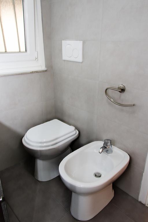 Apartment Via Sant'Alessandro 贝尔加莫 客房 照片