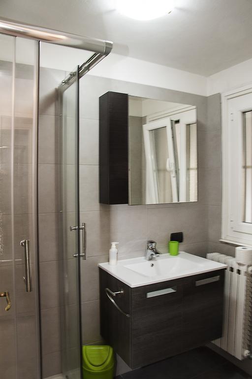 Apartment Via Sant'Alessandro 贝尔加莫 客房 照片