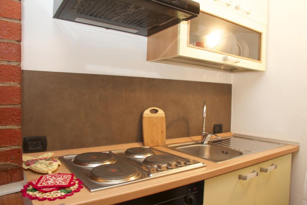 Apartment Via Sant'Alessandro 贝尔加莫 客房 照片